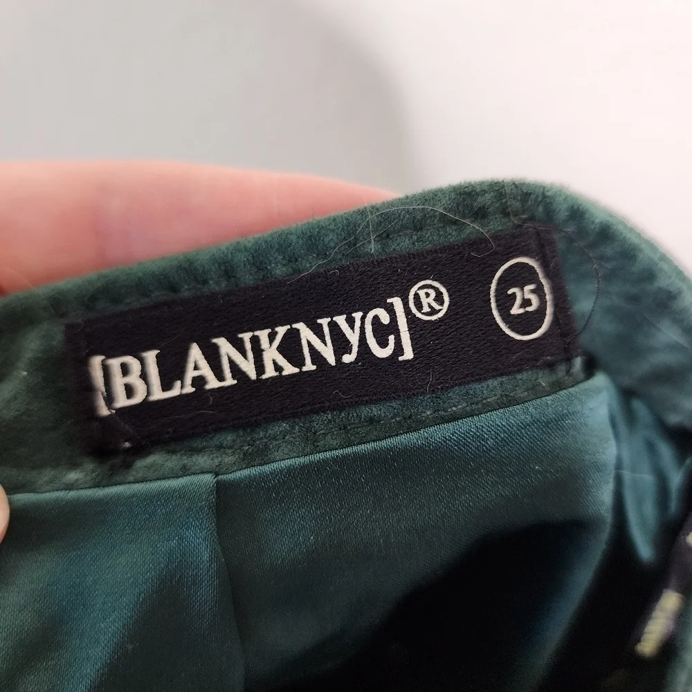 Blank NYC Green Suede Leather Wrap Mini Skirt 25